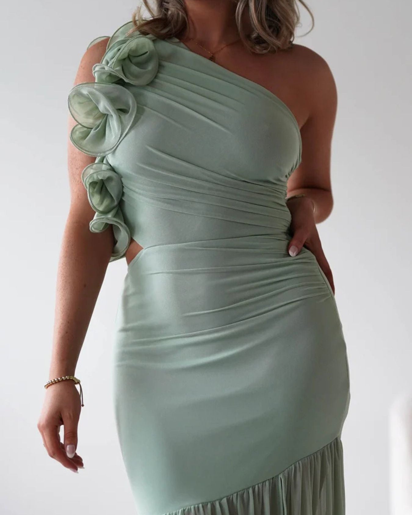 946ee8b5-0cce-404c-95ab-d3eb99b2fc0b-Max